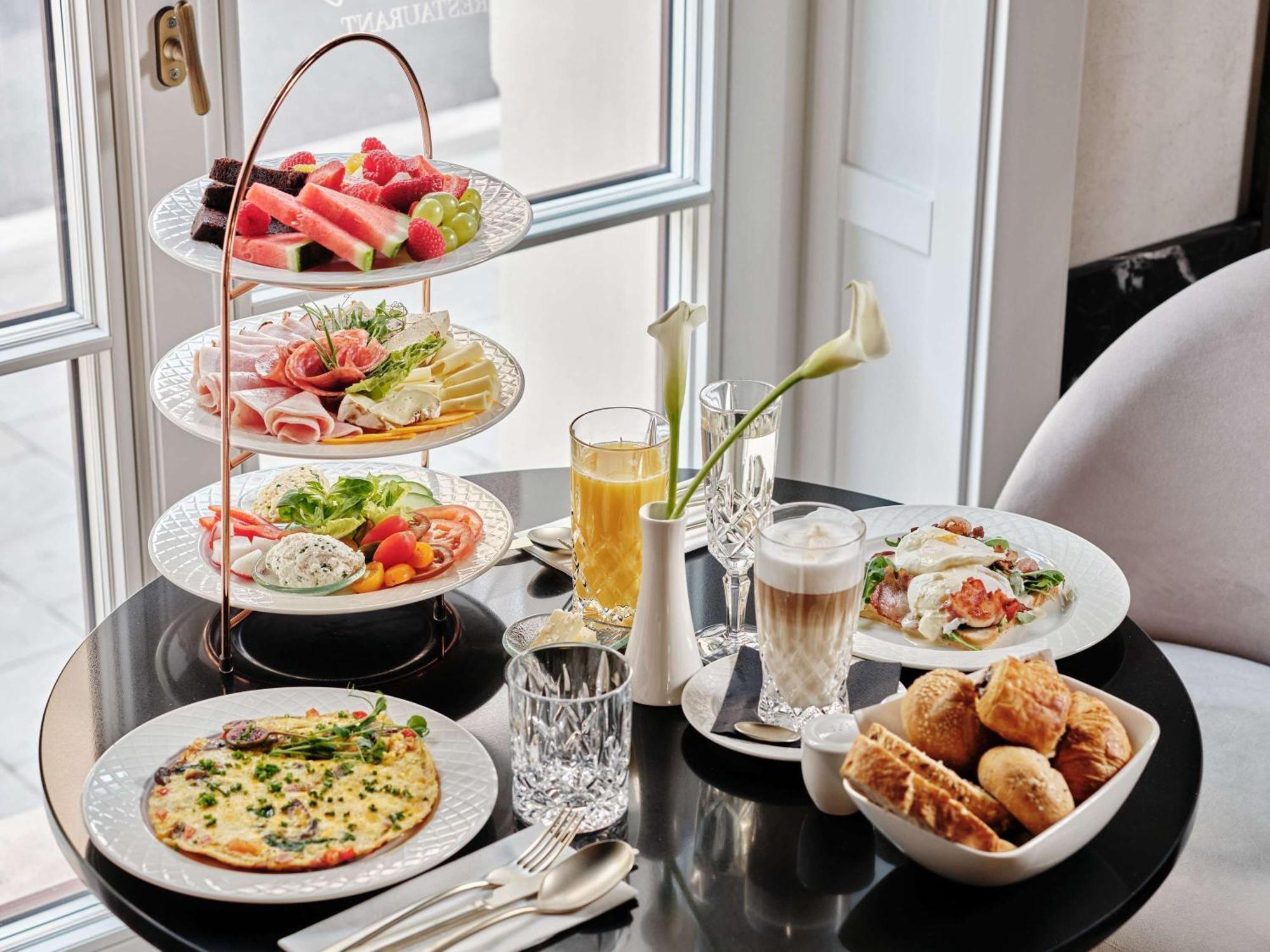 The Crown Krakow Center - Handwritten Collection Accor Bagian luar foto