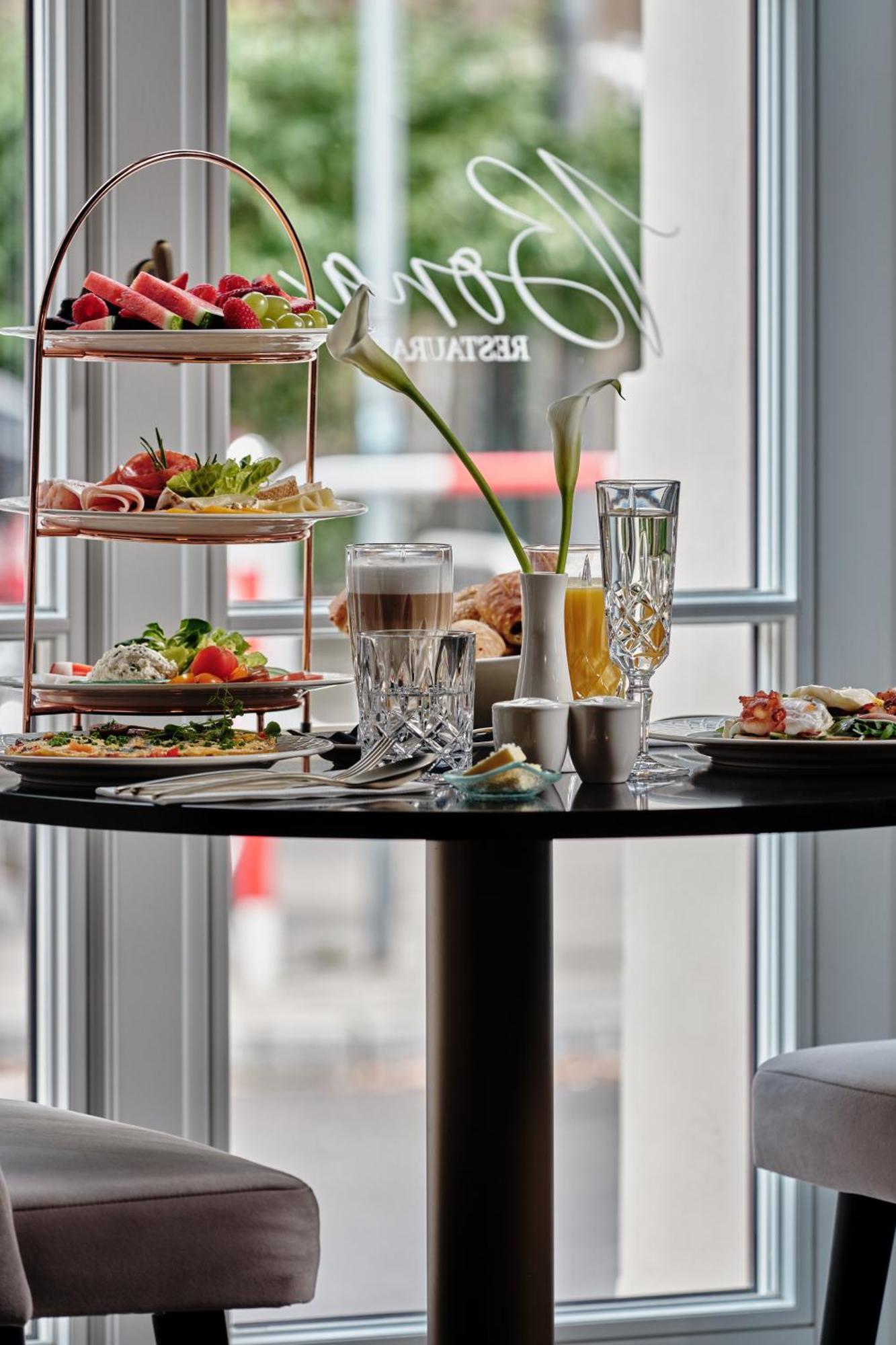 The Crown Krakow Center - Handwritten Collection Accor Bagian luar foto